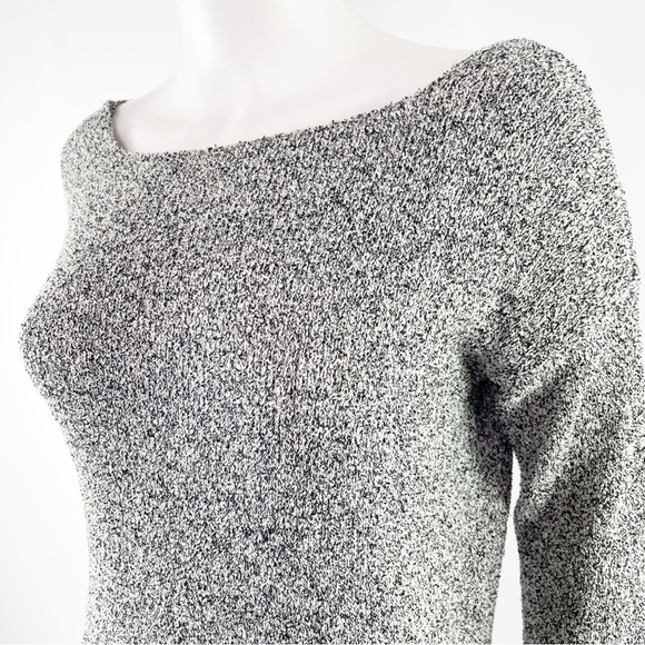 Topshop Women's Gray Long Sleeve Knit Sweater Dress Deep V-Cut Back Size 4 - Picture 3 of 10